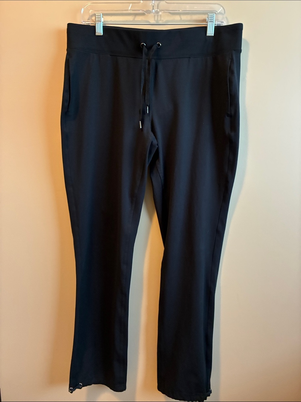 Women’s  Black Drawstring Stretch Pants